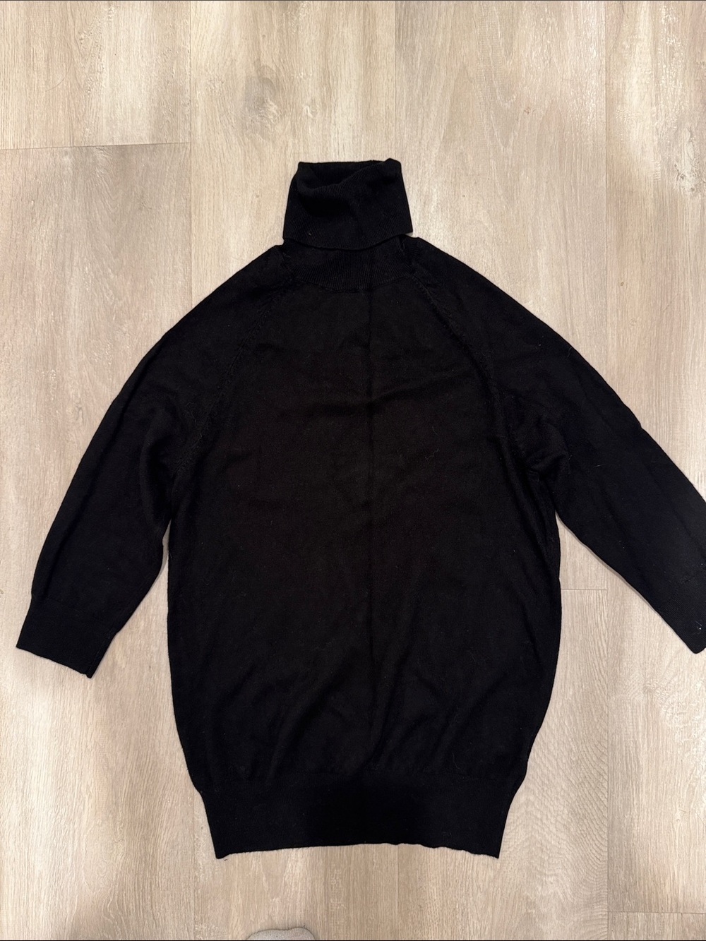 Beautiful Soft Black Turtleneck Sweater Top 3/4 Sleeve